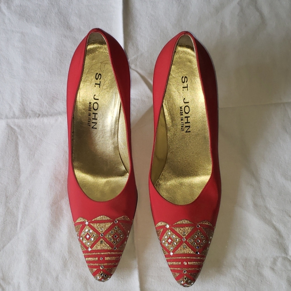 St. John Red Satin heels